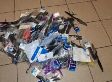 Kontrola śmigieł drona FPV przed lotem – sprawdzanie uszkodzeń i bezpieczeństwa